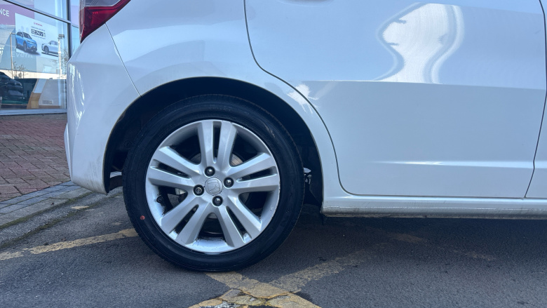 Honda Jazz 1.4 i-VTEC ES Plus 5dr CVT Petrol Hatchback